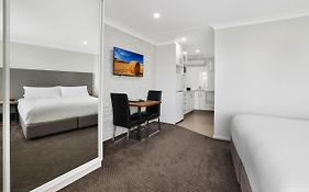 The Duck Inn Apartments